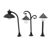 Small Scale Street Light for Dollhouse Yard and Model Train Track, Classic Design Lamp for Creative Miniature Arrangement (1 set（3Pcs）)