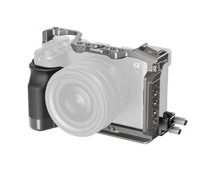 SMALLRIG HawkLock Quick Release Camera Cage Kit for Sony A7C II/ A7CR with Integrated Silicone Grip, Full Access Vlog Making Cage for Sony Alpha 7C II/Alpha 7CR with Cable Clamp for HDMI - 5198