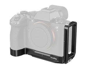 SMALLRIG L-Shaped Quick Release Bracket for Sony Alpha 1 II/Alpha 9 III, Adjustable Side Plate, Vertical and Horizontal Shooting, Built-in Plate for Arca, with Slot for AirTag, 1/4"-20 Screw - 5188
