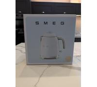 Smeg Mini kettle 3 Cup KLF05CREU Cream finish with Smeg 3D logo "EU PLUG" NEW