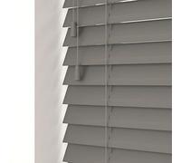 Fine Grain Faux Wood Venetian Blinds with Strings - Smooth Grey / 160cm