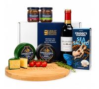 Snowdonia Cheese, Crackers, Chutney and Wine Gift Hamper with Snowdonia Black Bomber and Green Thunder, Cradoc's Sea Salted Crackers, Snowdonia Chutney and Rioja Red Wine from GREAT BRITISH TRADING