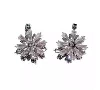 Snowflake Earrings, Shining Full-Design, Exquisite Ear Cuffs, 3D Snowflake Shape, Suitable for Daily Wear and Parties