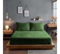 Snug City Teddy Fitted Sheet 30cm Extra Deep Soft Cuddly Soft Touch Bedding in Green | Size: Super King Snug City Green Super King