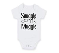 “Snuggle This Muggle” Baby Grow - Funny Baby Bodysuit with Wizard-Inspired Design - White Short Sleeve Cotton Romper - Gift for Newborns & Infants, Design-09, 0-3 months