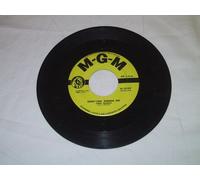 so soon/ what'cha gonna do (MGM 12749 45)