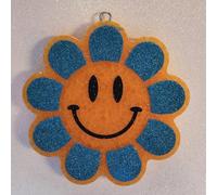 SOBEIT Smiley Face Flower Car Freshie Mold, Silicone Candle Mold, Silicone Resin Mold for Freshie Making Aroma Bead, Candle, Soap, Resin, Wax Melt, Baking, Candy, Pendant