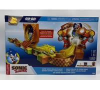 SONIC THE HEDGEHOG Go Go Racers Deluxe Playset with Diecast Super Sonic Figure, Combine with The Sonic Adventure Playset and Knuckles Adventure Playset