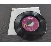 SONNY JAMES - young love/ you're the reason (CAPITOL 3602 45)