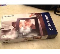 Sony DPF-D810 - digital photo frames (Mini-USB, 800 x 600 pixels, LCD, 4:3, AC, 100 - 240 V)