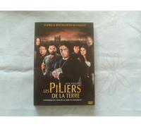 SONY PICTURES HOME ENTERTAINMENT Les piliers de la terre (Coffret 3 DVD)