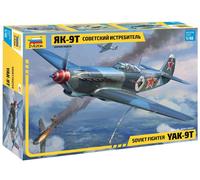 Soviet Fighter Yak / 9T Fighter Plastic Kit 1:48 Model ZVEZDA