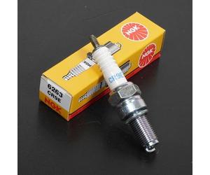 Spark plug NGK for Motorcycle Yamaha 125 MT 2015 Ã 2017 CR9E New