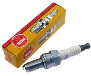 Spark plug NGK for Scooter Piaggio 125 Typhoon 4T 2011 Ã 2016 CR7EB New | Type CR7EB, box contents: 1x; compatible with VESPA GTS 300ie Super Sport M45 4T LC 10-13, various vehicle categories