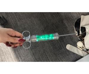 Spooktacular Creations Light-Up Radioactive Syringe Prop, Large Glow Syringes with Light String Women Men Mad Scientist Costume Accessories, Halloween Doctor Cosplay Accessory