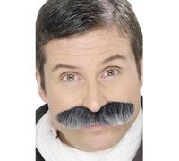 Squadron Leader Tash, Halloween