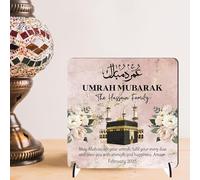 Square Plaque for Families - Thoughtful Gift for Islamic Umrah Celebrations Eid - Sentimental Desk Shelf Decor with Kaaba and Arabic Calligraphy (Pink, MDF Wood - Indoor use only)