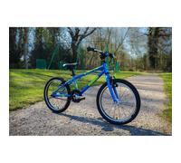 Squish 18 Inch Blue Bike Colour: Blue