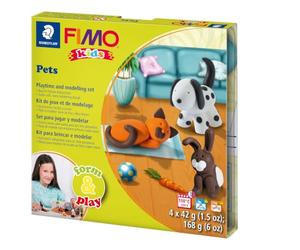 STAEDTLER 8034 02 LZ FIMO Kids Form&Play Playtime & Modelling Polymer Clay Set - "Pets" (Pack of 4 Blocks, Stickers, Modelling Tools & Background Scene)