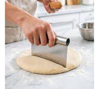 Stainless Steel Dough Scraper, Equipped with Handle and Measuring Scale Bench Scraper; The Bread Scraper is A Kitchen Utensil Suitable for Dough, Pizza, Cake, and Butter (5.9 * 4.33 * 0.78 Inches)