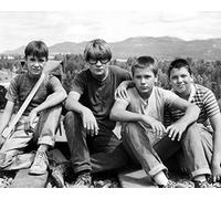 Stand By Me (1986) Wil Wheaton, River Phoenix, Corey Feldman, Jerry O'Connell 10x8 Photo