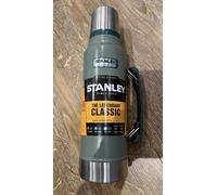 Project Menswear - Stanley Classic Vacuum Bottle 1 L Green