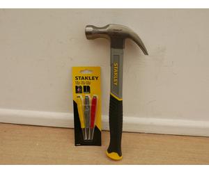STANLEY STHT0 51310 20oz CURVED CLAW HAMMER + 0 58 930 3PCE NAIL PUNCH SET