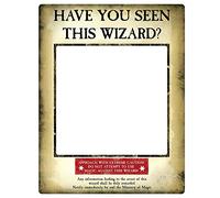 Star Cutouts SC1419 Harry Potter Gold Wanted Poster Selfie Frame | Free Standing, Quick Set Up, Wizarding parties, photo booths and fan events