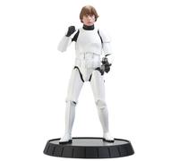 Star Wars: A New Hope Stormtrooper Luke Statue