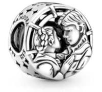 Star Wars Han Solo & Leia Kiss Charm 925 Sterling Silver Pendant Charm Compatible with Pandora Charms,and Many Other UK Charm Bracelets.
