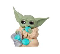 Star Wars: The Mandalorian - The Bounty Collection Grogu Toy Figure - Eating Cookies