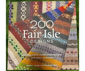 Stea 200 Fair Isle Designs: Knitting Charts, Combination Designs, and Colour Variations