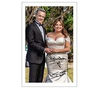STEFAN DENNIS & REBEKAH ELMALOGLU Signed 6X4 Inch Photo Print Pre Printed Signature NEIGHBOURS - Autograph Gift, 6x4 Inches 15.2 cm x 10.16 cm