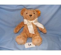 Steiff Cosy Year Bear 2025 114113