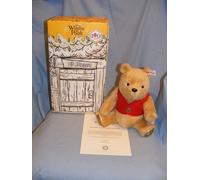 Steiff Winnie the Pooh Musical Bear Brand New In Stock 356377 100th Anniversary
