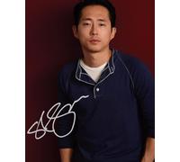 Steven Yeun Autograph Signed A4 Photo Print
