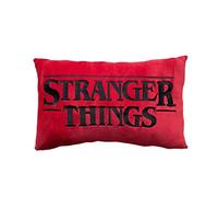 STRANGER THINGS COUSSIN LOGO RED