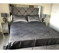 Stratus Interiors Cambridge Mirror Bed Diamond Pattern Velvet Fabric - Add Professional Assembly & Delivery- Double - No Storage Type