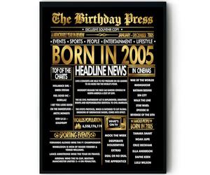 Stuff4 Gold 21st Birthday Poster Framed - Golden Born In 2005 Newspaper - Happy 21 Birthday for Men Women Retro Vintage Gifts Back In 2005, 8x10 Inch Bday Party Decor Decoration