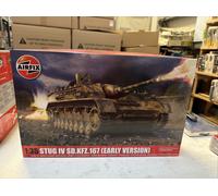 STUG IV SD.KFZ.167 (EARLY VERSION) WWII - AIRFIX PLASTIC KIT- 1:35 - A1377