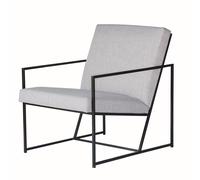 Sitzen mit Stil: Style Sessel Jan Kurtz Erinnert an den Bauhaus-Stil mit seinem schmalen Gestell und der großzügigen Sitz- und Rückenfläche - der Style Sessel von Jan Kurtz ist schlicht und doch prägnant. Er strahlt eine angenehme Atmosphäre aus und ist auch in seinem Sitz sehr bequem. Jan Kurtz - deutscher Purismus Im baden-württembergischen Affalterbach in Deutschland gründete Jan Kurtz Mitte der 1990er Jahre sein Label. Nachdem zunächst vorrangig Outdoor-Möbel entworfen wurden, erweiterte Jan Kurtz sein Sortiment auch auf Designmöbel und -accessoires für den Indoor-Bereich. Firmengründer und Chef Jan Kurtz möchte Designs entwickeln, die sich auf funktionale und ästhetische Weise in die Wohn- und Lebenswelt der Besitzer integrieren. Material und Format Der Sessel besteht aus einem Gestell aus pulverbeschichtetem Stahlrohr und einem Polster aus Polyester. Er ist 62 cm breit, 78 cm tief und 75 cm hoch. Die Sitzmaße sind B 59 x T 52 x H 45 cm.