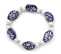 Style ARThouse 'Twisty' Stretch Bracelet with Hand Painted Porcelain Ceramic Beads in Blue and White