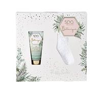 Style & Grace Spa Botanique Fluffy Sock Gift Set Eco Packaging 50ml Foot Cream + 1 Pair Fluffy Socks