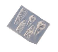 Stylish Nails Decoration Tool Flexible Silicone Heart Band With Intricate Pattern For Artistics Manicure Creation Nail Art Silicone