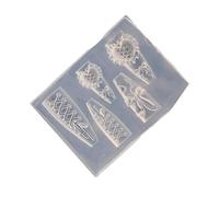 Stylish Nails Decoration Tool Flexible Silicone Heart Band With Intricate Pattern For Artistics Manicure Creation Nail Art Silicone