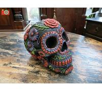 Nemesis Now B3621J7 Resin Skull with Traditional Floral Decorations, Black, 18 cm, One Size