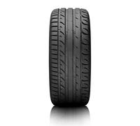 Kormoran Ultra High Performance ( 215/45 ZR18 93Y XL )