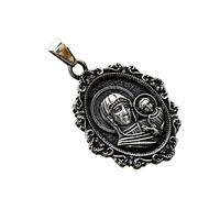 SUMMITDRAGON Portable Heart Of Jesuses Necklace Oval Medallions Craft From Sturdy Stainless Steel Accessory For Everyday Faith Necklace Gifts