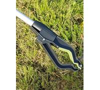 SuperGift.com Gardman 34587 Easy Picker Long-Reach Garden Pick-Up Tool For Collecting Leaves, Litter & Garden Debris