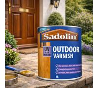 SuperGift.com Sadolin Uv Outdoor Varnish Matt Finish Tin 750Ml